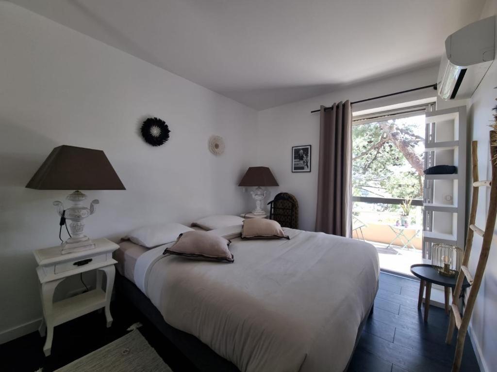 Superbe Appartement Avec Rooftop Prive Saint-Tropez Exterior photo